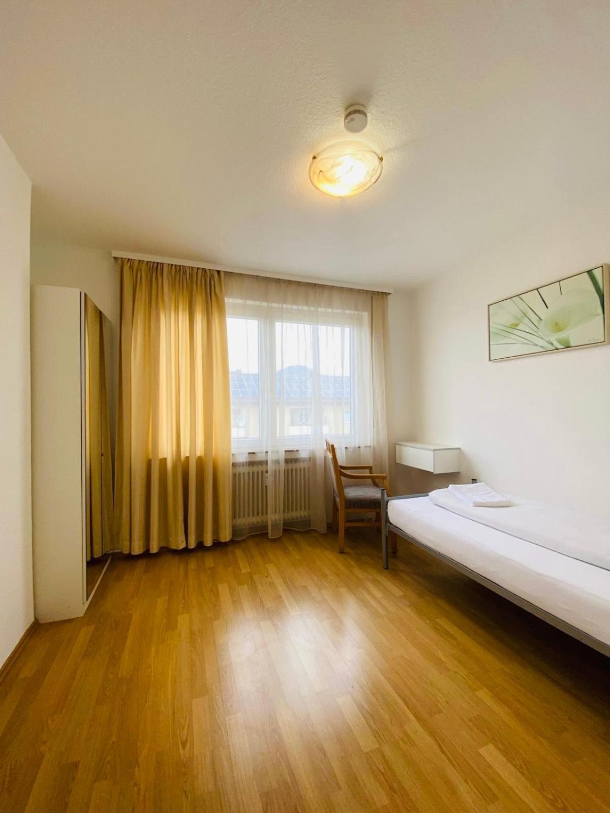 Apartamente プフリンゲン エクステリア 写真